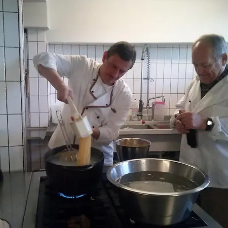 Hotell Landgasthof Anker Simmersfeld